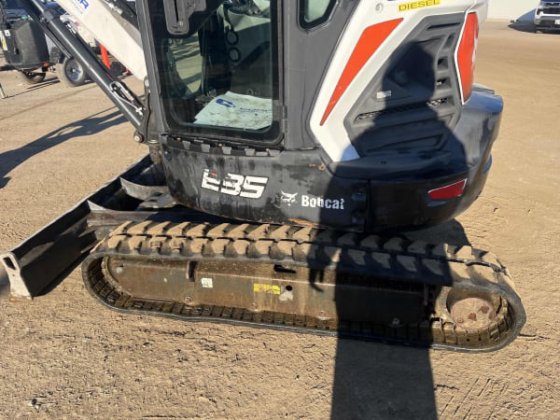 2018 Bobcat E35
