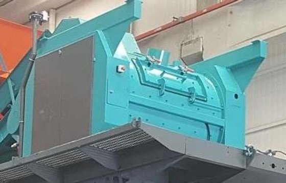 移动混凝土搅拌站