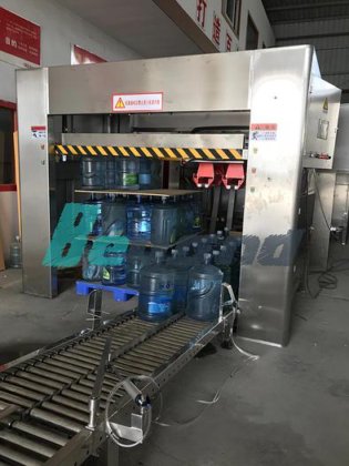 5 加仑液体矿泉水自动灌装机