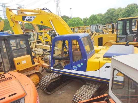 2015 Kobelco SK200