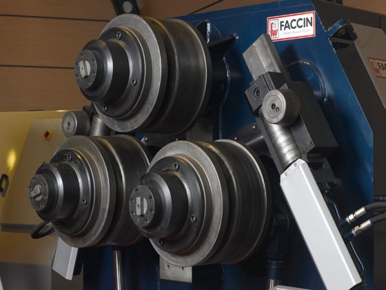 Faccin 型钢弯曲机 RCMI