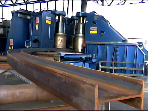 Faccin 型钢弯曲机 TAURUS