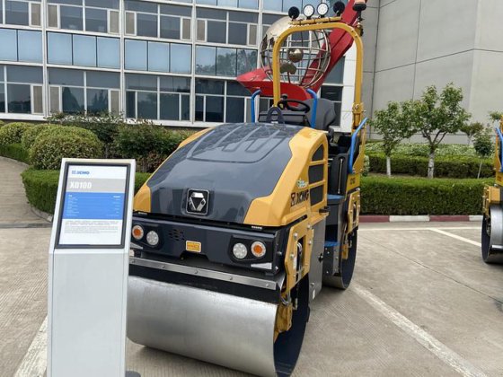 2024 XCMG SD100