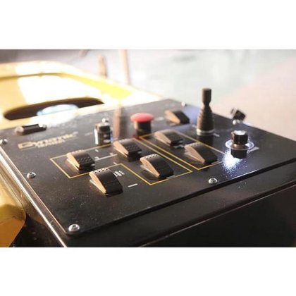 建筑机械 激光平地机 步进式激光平地机