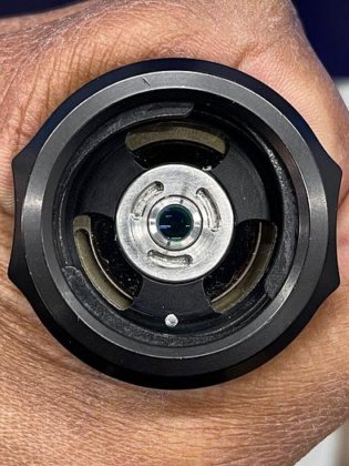 卡尔·史托斯大厦