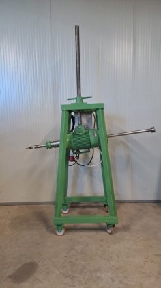 AGITATORE CON ALBERO ESTRAIBILE