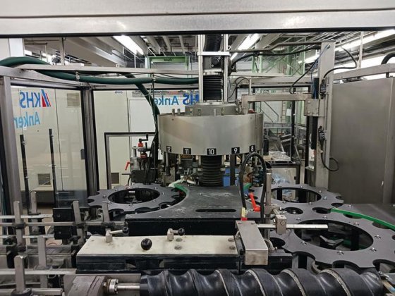 ラベリングマシン