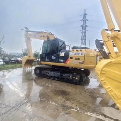 2021 CATERPILLAR 320D2