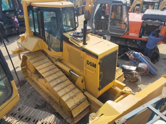 二手 Cat D6m 履带式推土机
