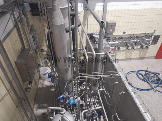 脱アルコール工場