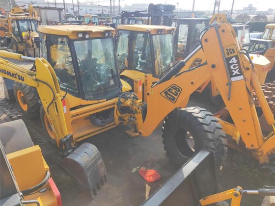 JCB 4cx