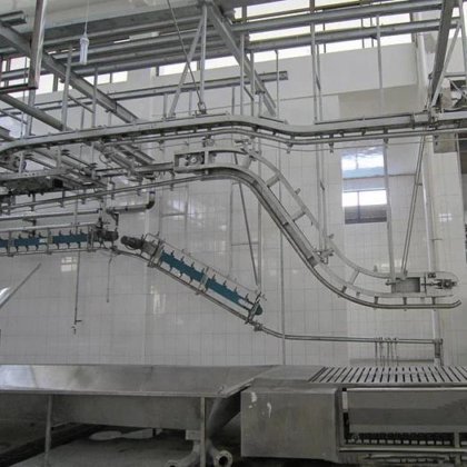 出厂价热销牲畜屠宰场机器中的牛胴体斜吊屠宰线设备