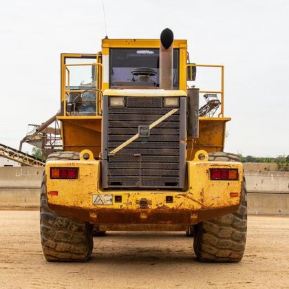1999 Volvo L180C Rubber Tire