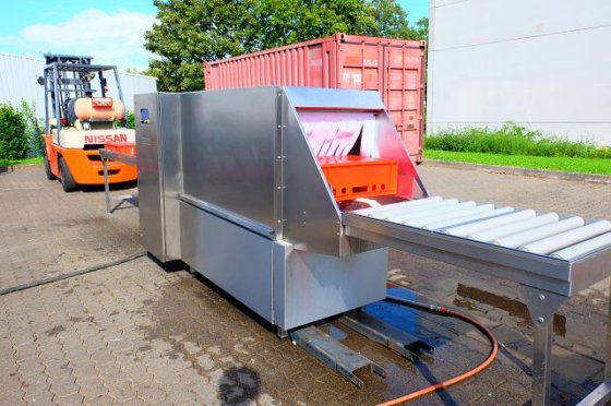 Hobart Container Washer