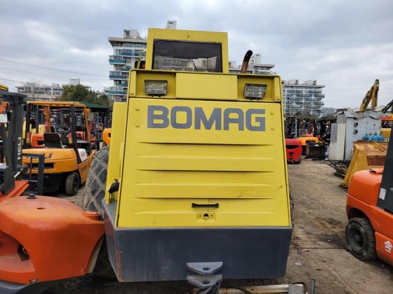 2017 Bomag BW217D-2