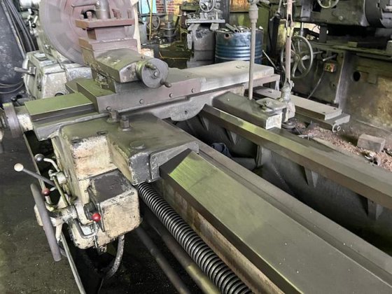 宾斯与贝瑞普通车床