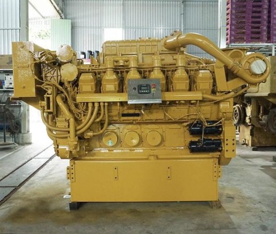 2002 CATERPILLAR 3512B in Moss Landing, CA, USA