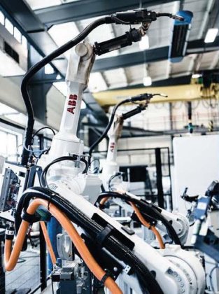 2013 EWM Phoenix Plus