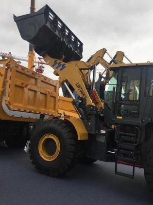 2019 XCMG LW700KV shovel loader