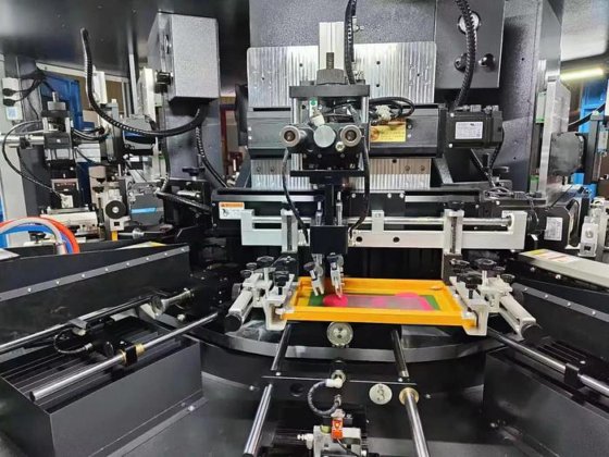 LC LC-CNC412