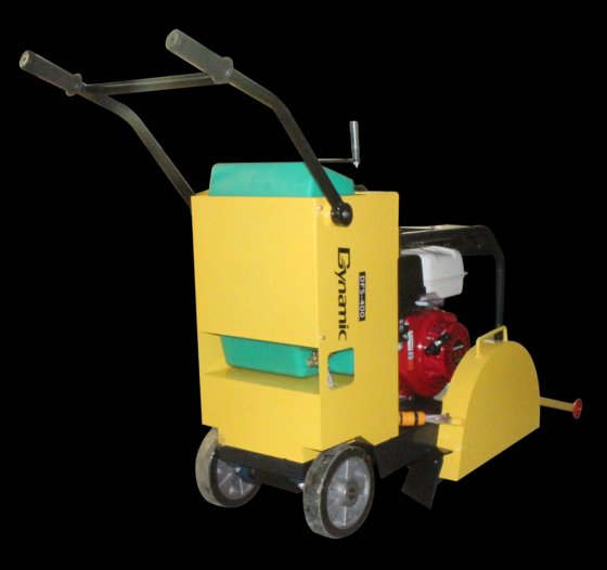 DFS-400:电动和燃气混凝土切割机:适用于每个作业现场的多功能解决方案