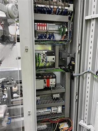 Cama Robotic Case Former, Loader