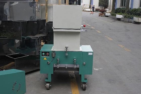 废塑料破碎造粒机 粉碎机适用于所有废塑料 塑料撕碎机