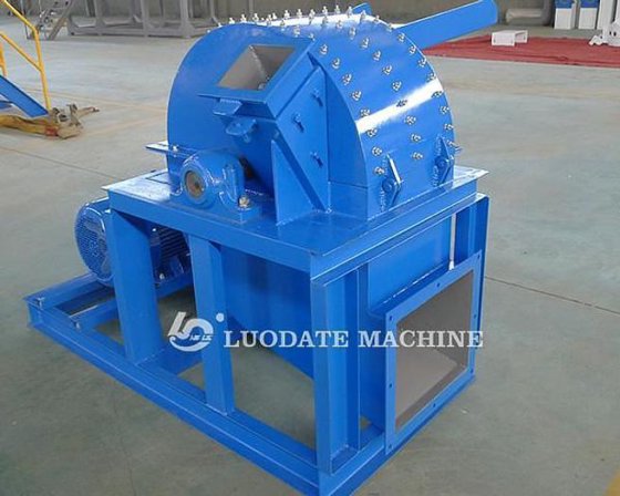 機械を作る専門のドラム木製の砕木機機械/ディーゼル木製の粉砕機機械/木製の切断の粉砕機のおがくず