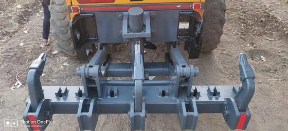 LEEBOY MOTOR GRADER MG 985