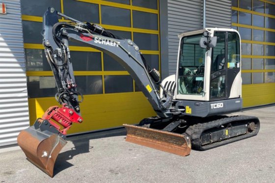 2017 SCHAEFF Bagger TC60
