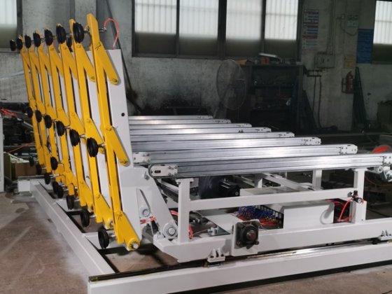 LAD Automatic Glass Loading And