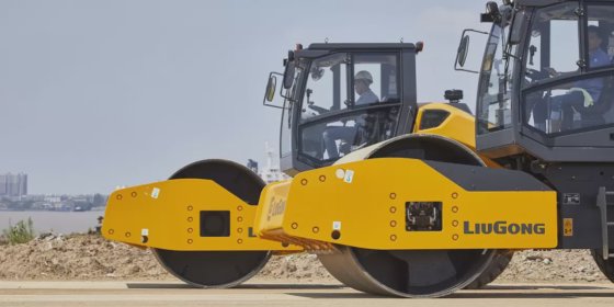 Rolo Compactador 6612E