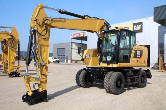 Caterpillar M314F Excavator picture