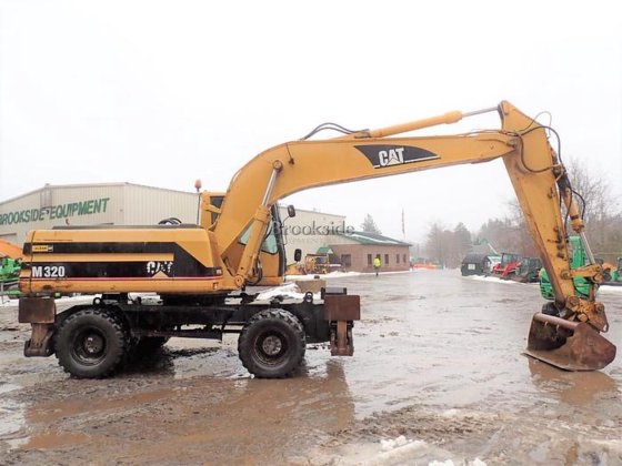 Caterpillar M320 Excavator picture