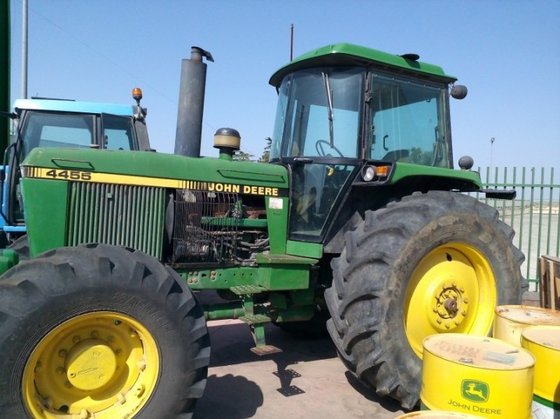 John Deere 4455 Tractor picture