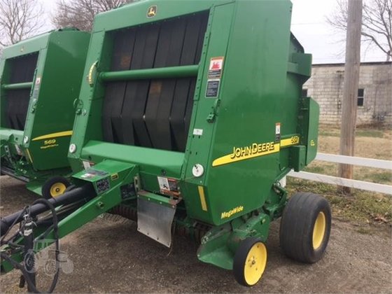 John Deere 567 Baler picture