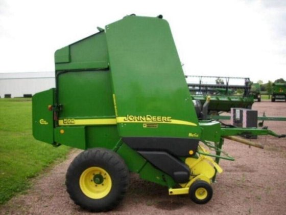 John Deere 592 Baler picture