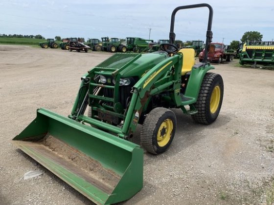 John Deere 3720 Tractor picture