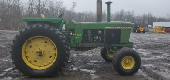 John Deere 4320 Tractor picture
