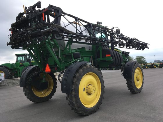 John Deere 4830 Applicator picture