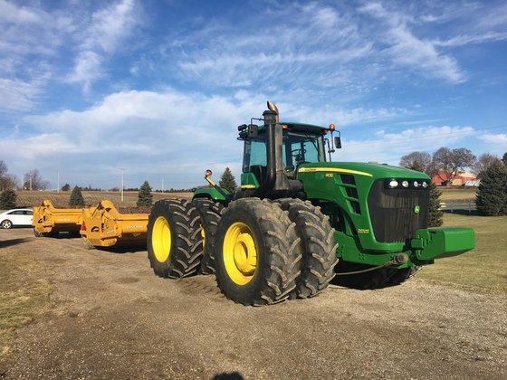 John Deere 9630 Tractor picture