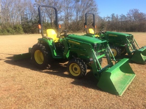 John Deere 3025E Tractor picture