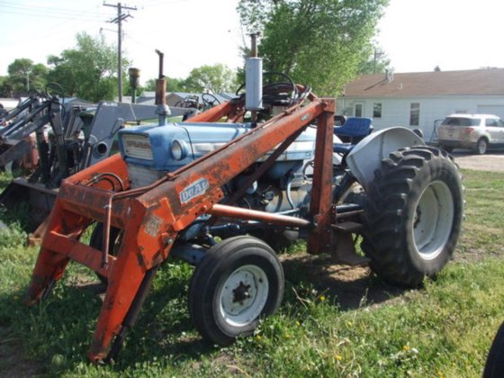 Ford 5000 Tractor picture