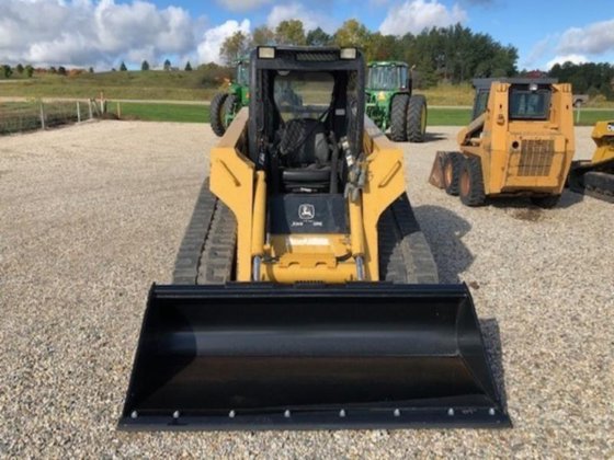 John Deere CT332 Compact Track Loader picture