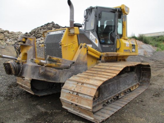 Komatsu D61 Dozer picture