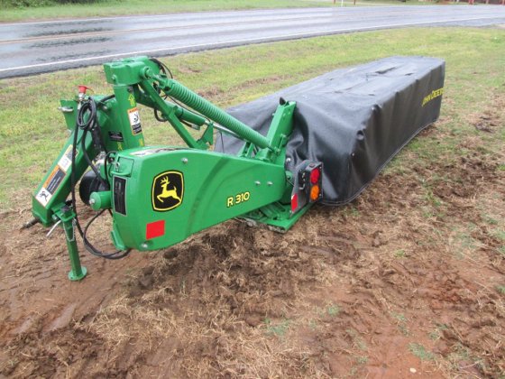 John Deere R310 Disc Mower picture