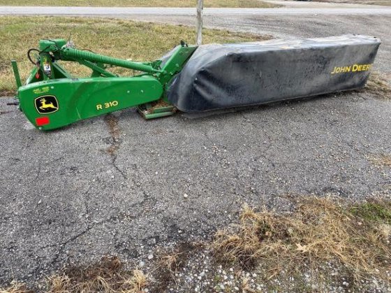 John Deere R310 Disc Mower picture
