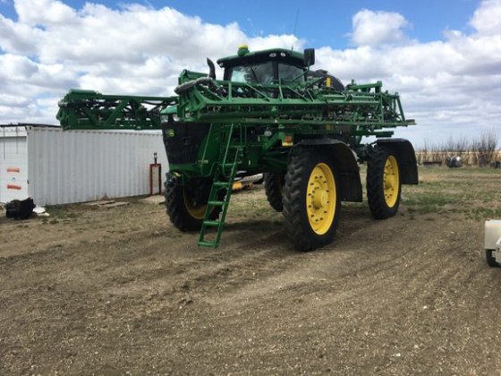 John Deere R4045 Applicator picture