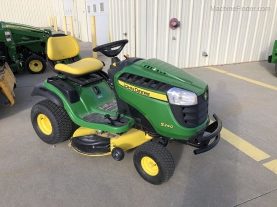 John Deere S240 Lawn Mower picture