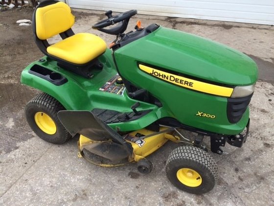 John Deere X300 Lawn Mower picture
